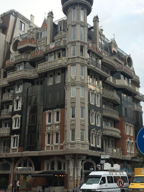 Apartment Sea Avenue 巴统 外观 照片