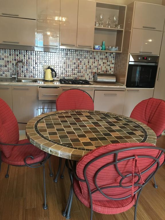 Apartment Sea Avenue 巴统 外观 照片